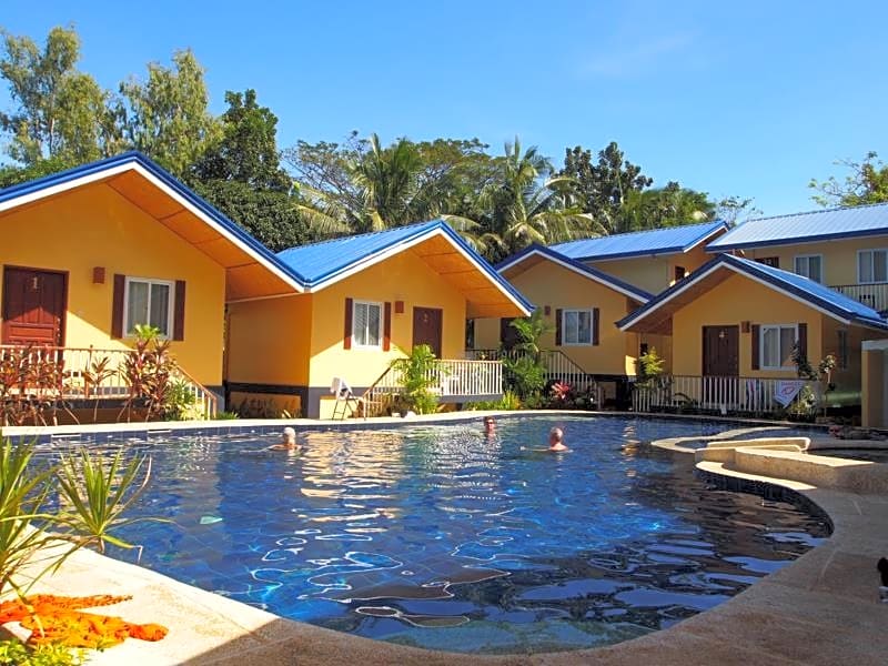 Blue Lagoon Inn & Suites