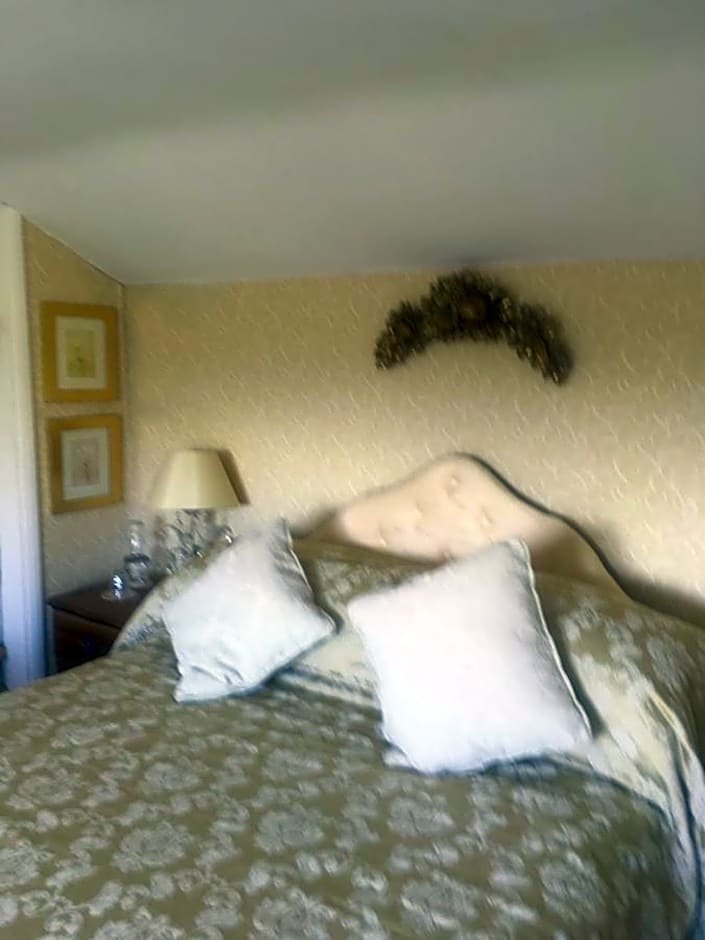 West Wold Farm House B&B