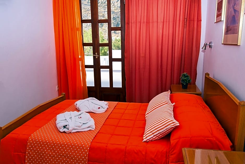 Irini's Rooms Fteoura