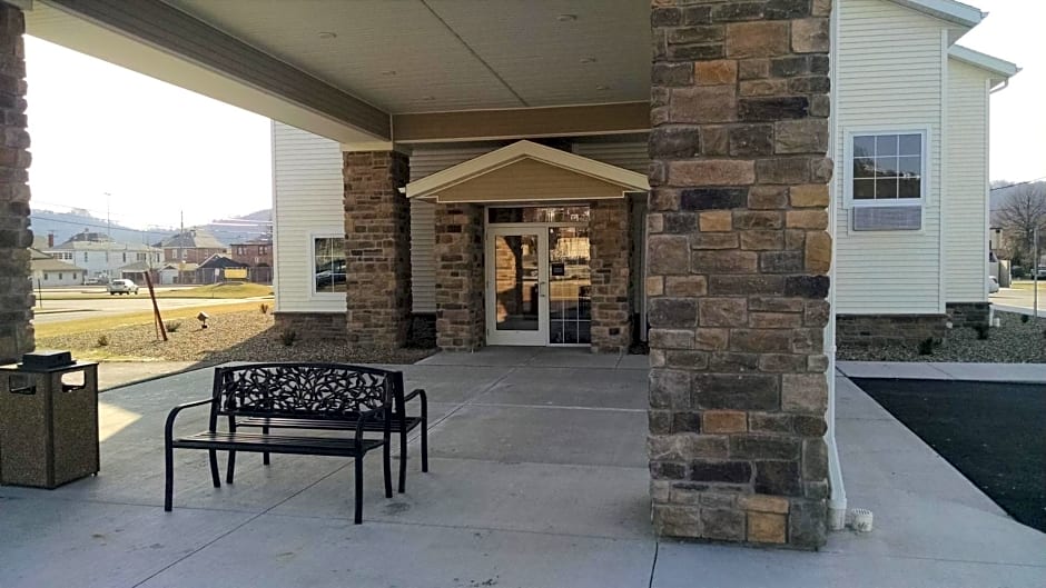 Cobblestone Inn & Suites - Ambridge