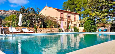 Casa de Los Lirios