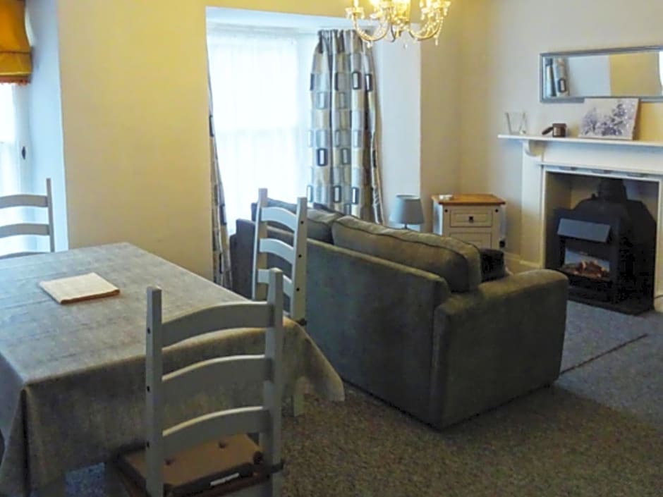 Beechwood House B&B – Llanarthne
