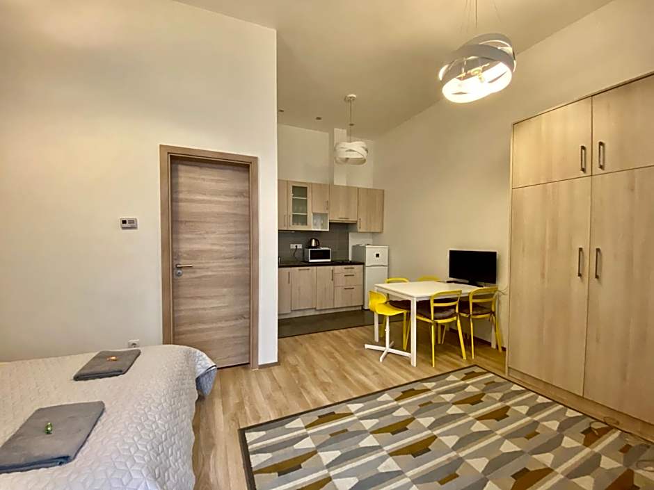 GRACIA APARTMENT HOUSE