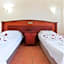 Club Pink Palace Hotel