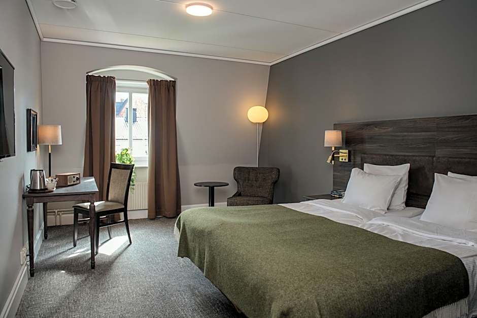 Home Hotel Uman
