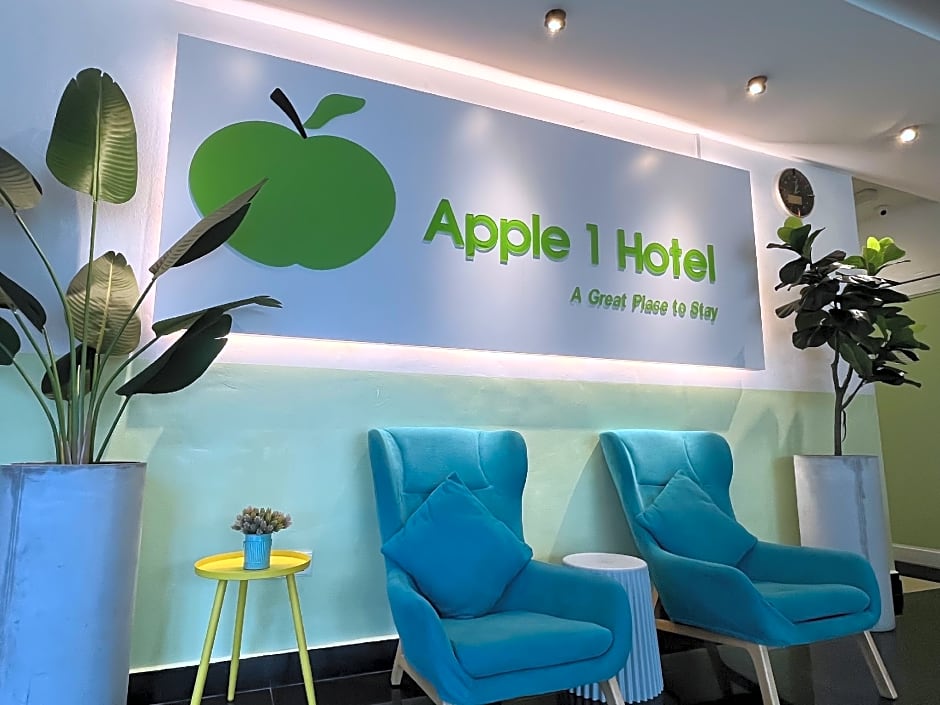 Apple 1 Hotel