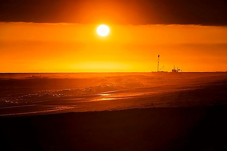 The Lakes Beachfront Holiday Park