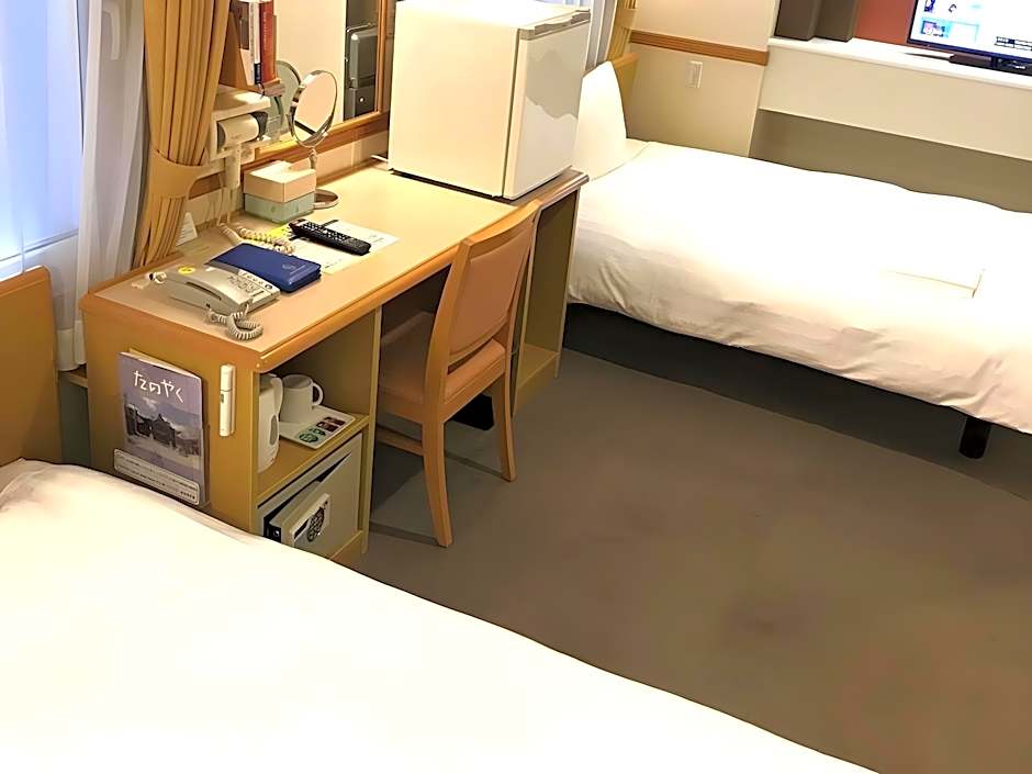 Toyoko Inn Yokohama Tsurumi-Eki Higashi-Guchi