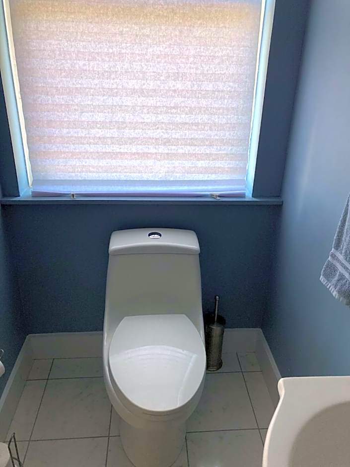 Lakeview Condo at Causeway Marina