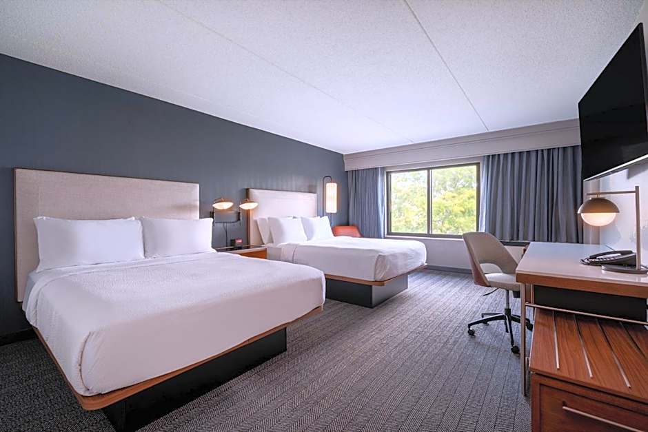 Courtyard by Marriott Columbus Airport