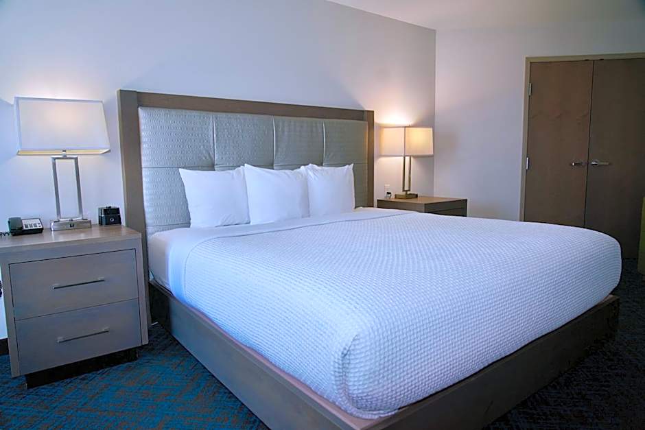 La Quinta Inn & Suites by Wyndham St Paul-Woodbury