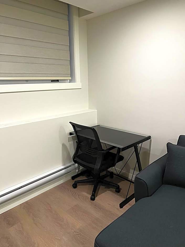 The Haven - cozy 1 bedroom suite in Seton SE Calgary