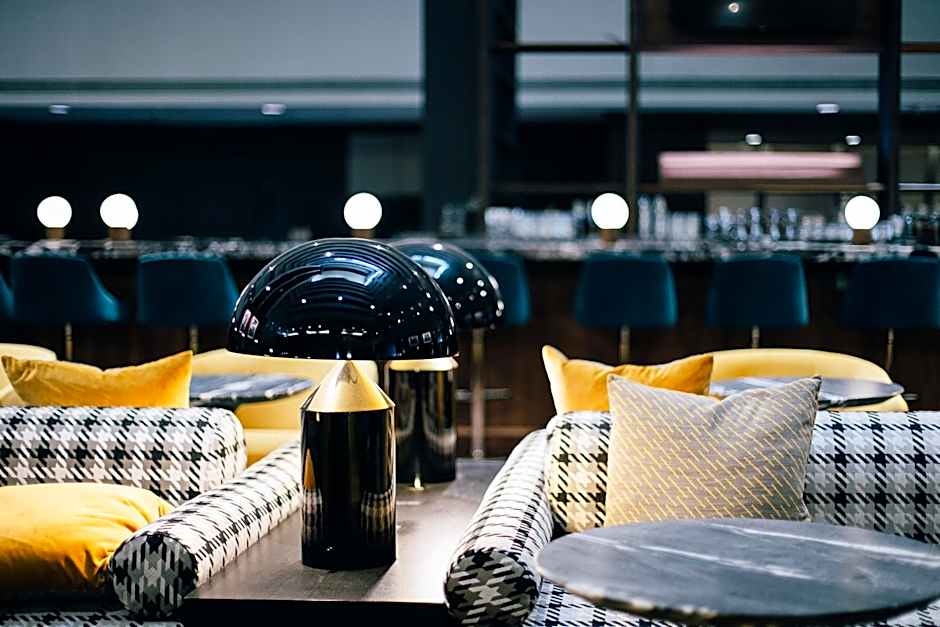 Renaissance Denver Hotel & Conference Center