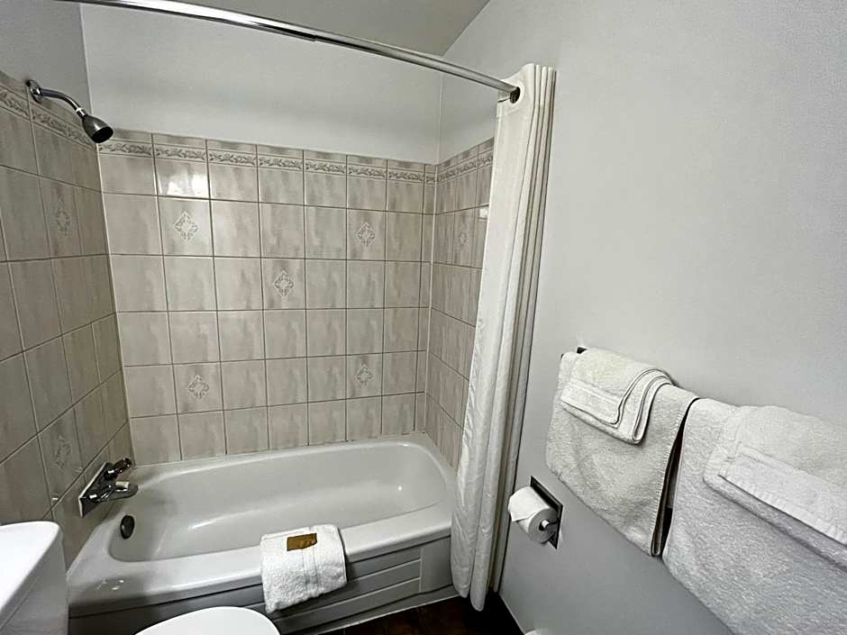 Anavada Inn & Suites - Prince George