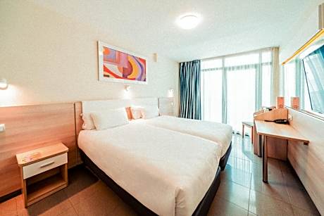 Superior Room 2 beds (2 adults + 1 child)