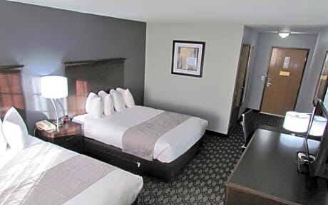 Queen Room with Two Queen Beds - Non-Smoking