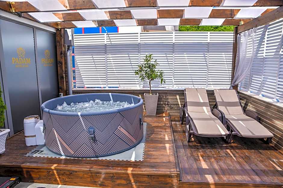 Padam Hotel & SPA