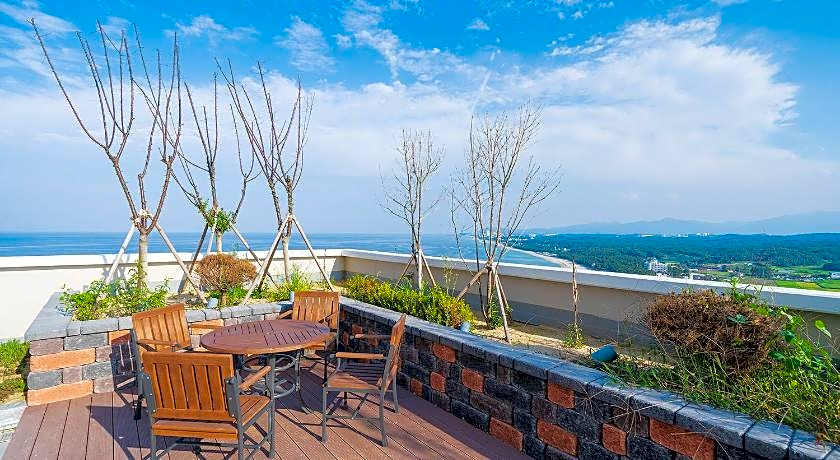 Chonpines Ocean Suites