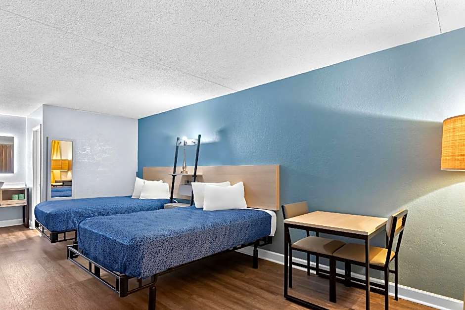 Suburban Studios Brunswick I-95