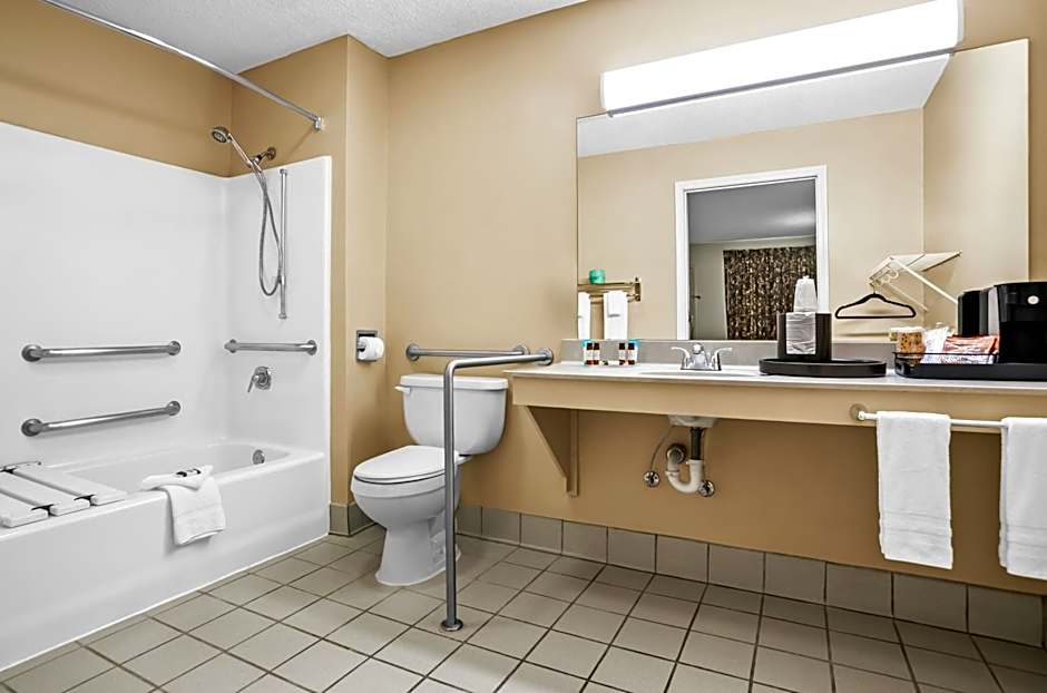 Americas Best Value Inn - Rome