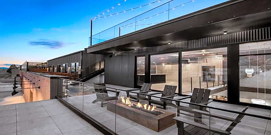 evo Hotel