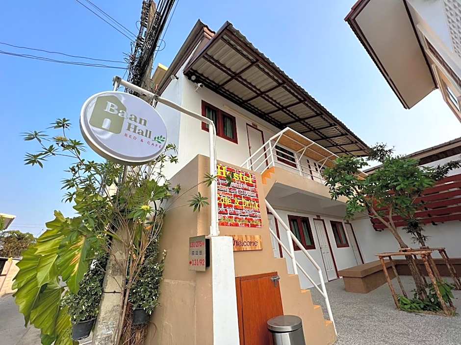 Baan Hall Hostel