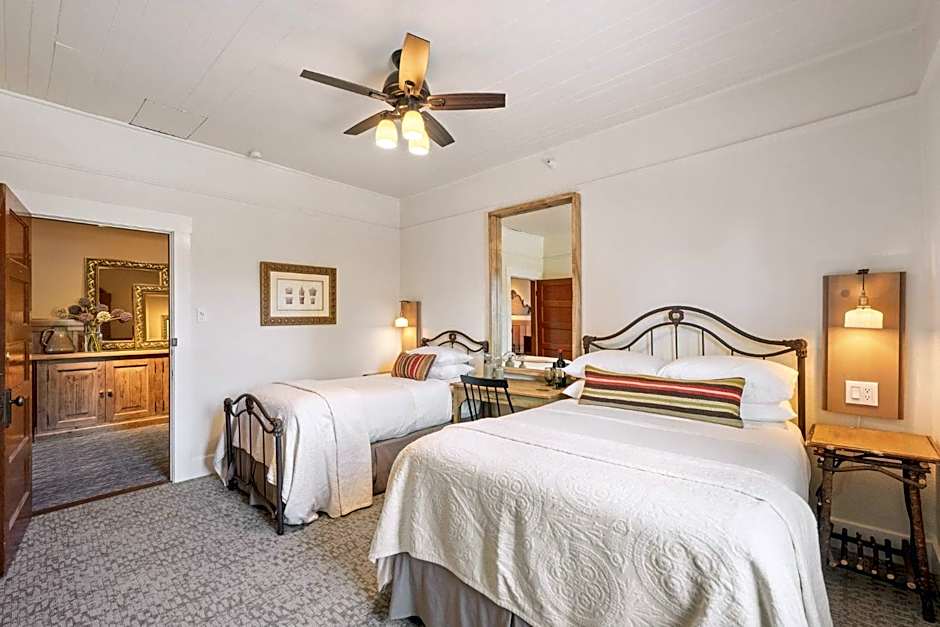 Sonoma Hotel