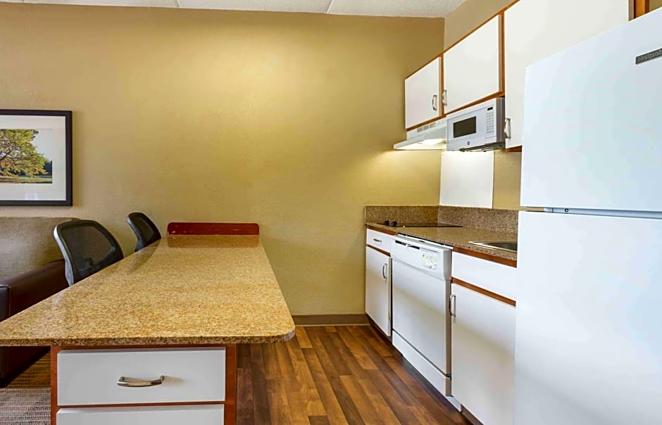 Extended Stay America Suites - Secaucus - New York City Area