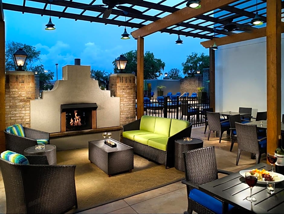 Crowne Plaza Charleston By IHG