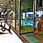 Grand Marina Hotel