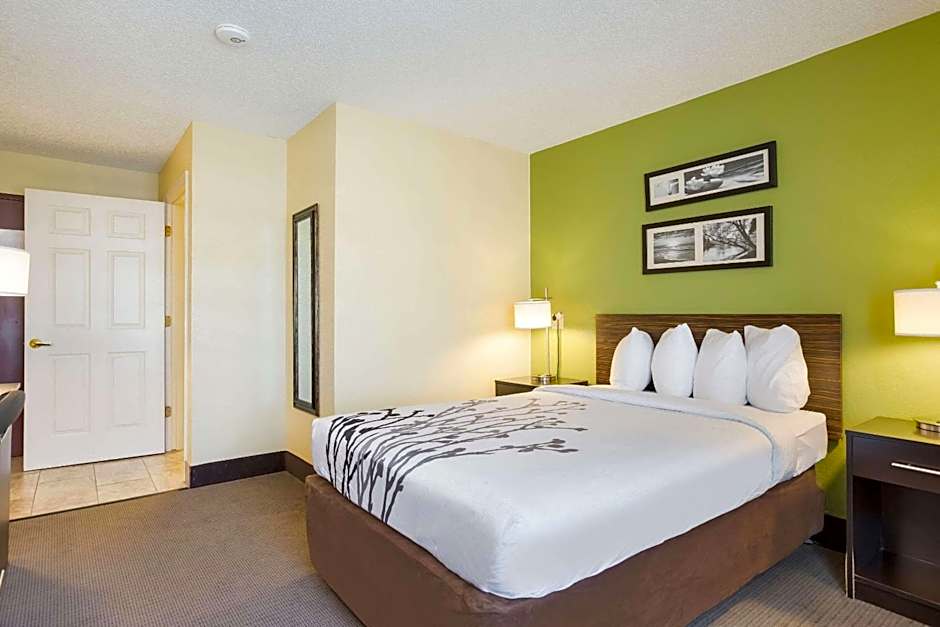 Sleep Inn And Suites Grand Rapids