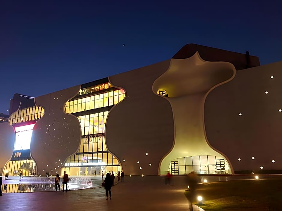 Butler Hotel (Plaza Hotel)