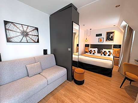 Junior Suite with Pool Access