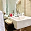 GreenTree Inn Zhejiang Ningbo South Railway Station Express Hotel