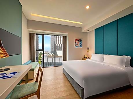 Studio with 1 King Bed