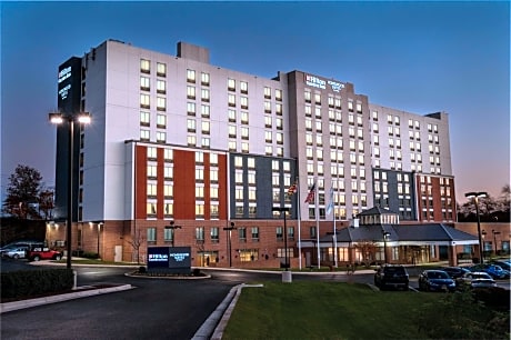 Hilton Garden Inn Hanover Arundel Mills BWI Airport
