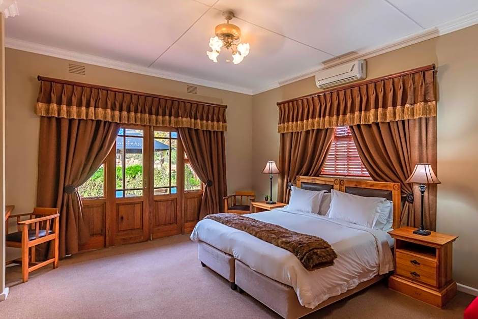 Mooiplaas Guesthouse