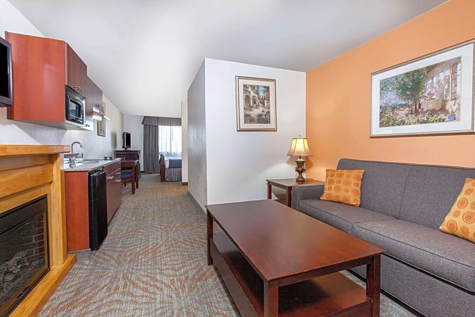 Super 8 by Wyndham Lubbock West