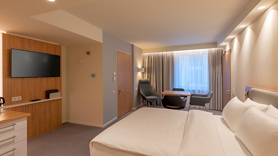 Holiday Inn Express and Suites Potsdam