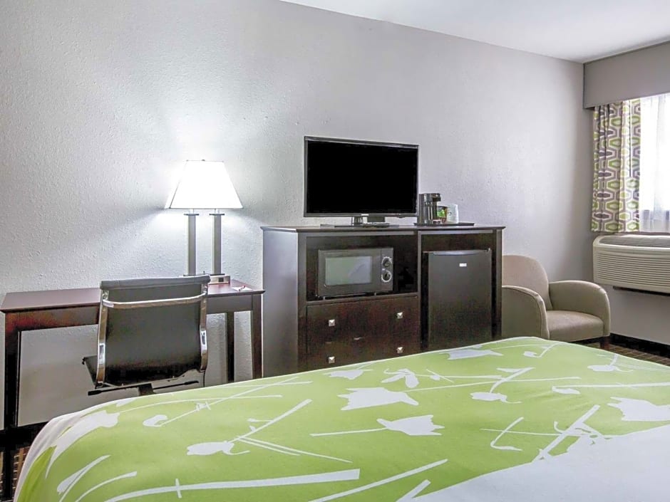 Econo Lodge Birmingham