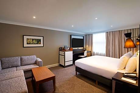 DoubleTree By Hilton London-Ealing Hotel