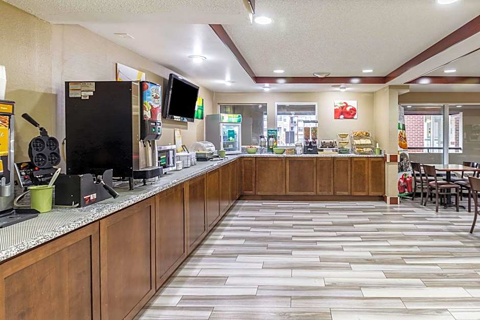 Quality Inn Milwaukee Area