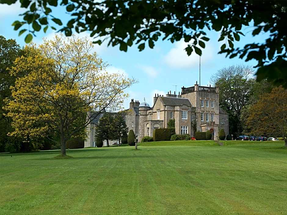 Macdonald Pittodrie House