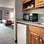 Columbia Inn & Suites