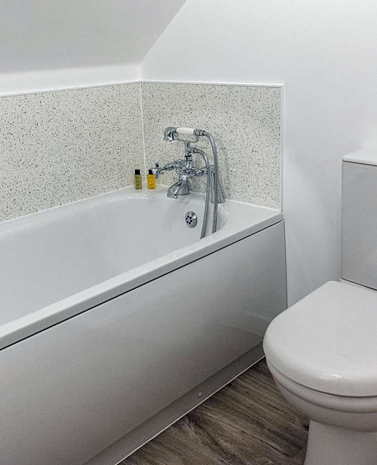 Dalvey Abbotshill Farm House