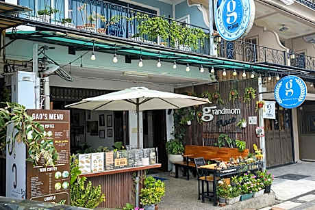Grandmom Place Krabi