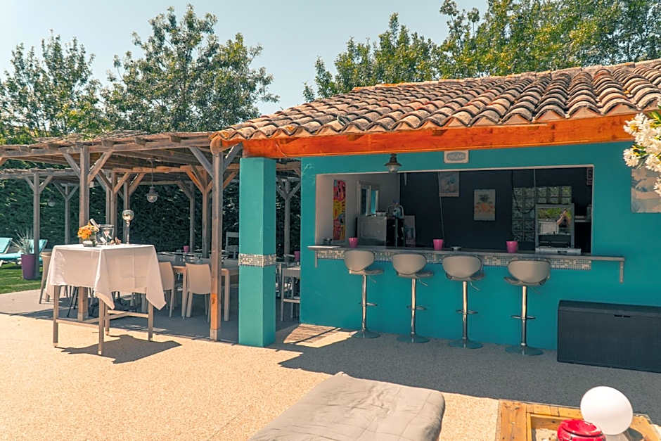 Le President-Gare Nimes Pont Du Gard