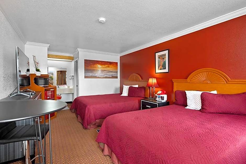 Americana Inn