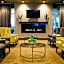 Holiday Inn and Suites East Peoria By IHG