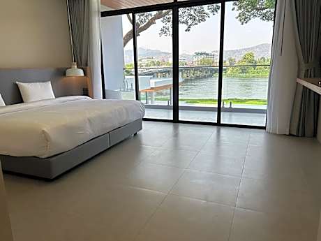 Deluxe Double Room with Bath